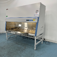 Thermo Scientific 1300 Series A2 6' Biosafety Cabinet image 1